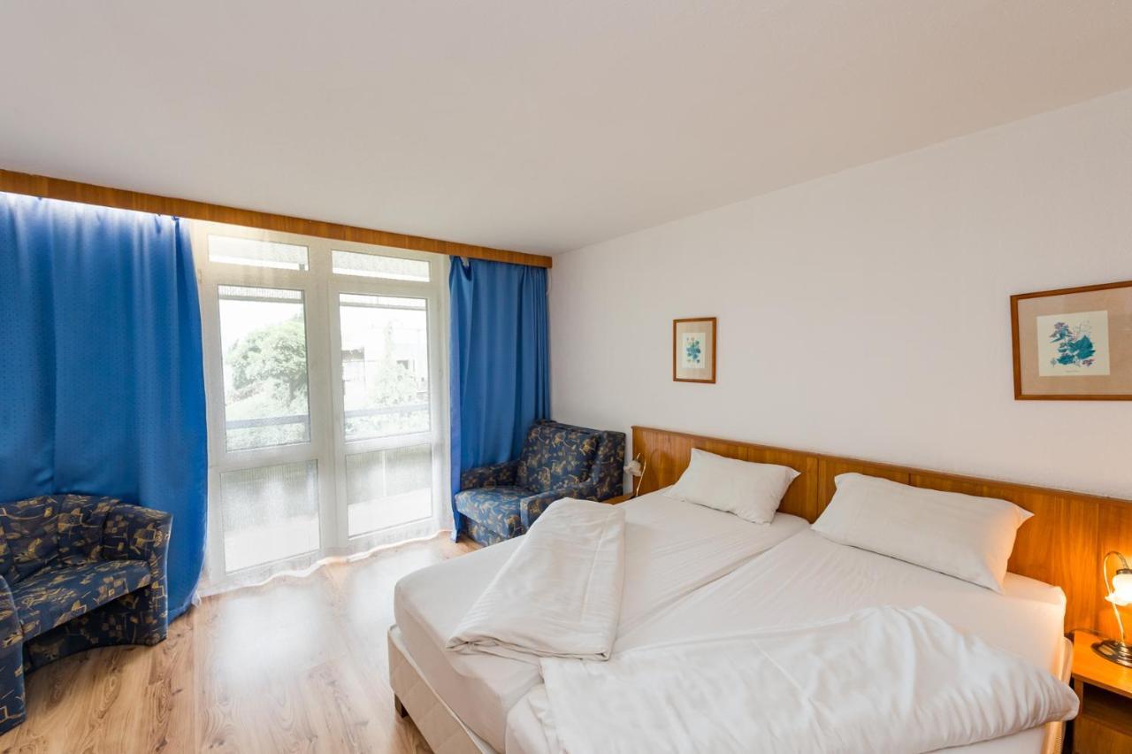 Hotel Molo Шіофок Екстер'єр фото